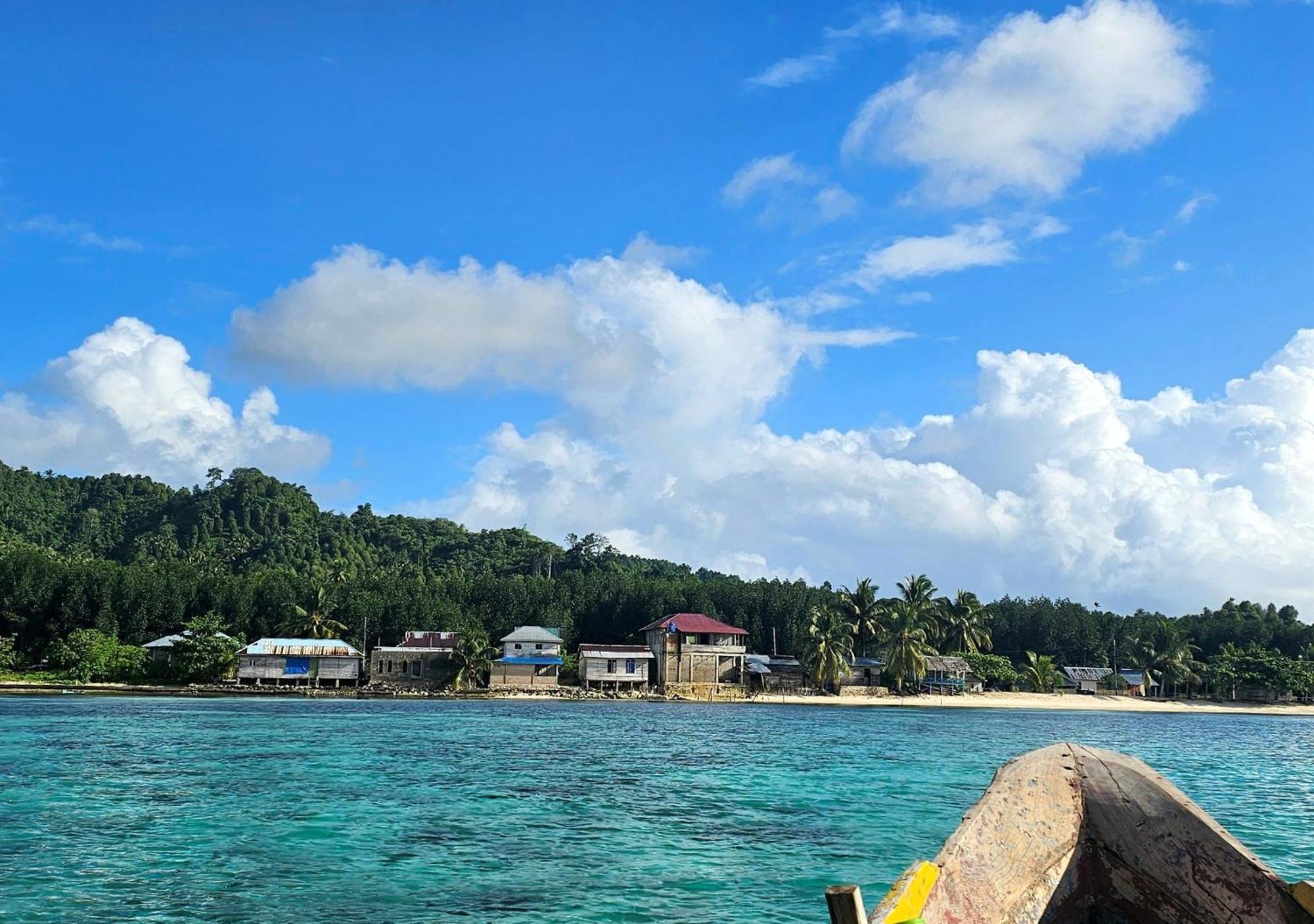 Kia Homestay Banggai Kültér fotó